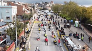 Línia de sortida i boxes de la 45a edició dels Karts de Coixinets