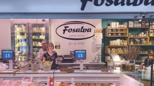 El Just i l’Assun, a la parada actual del Mercat