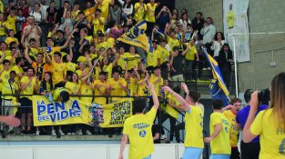 La complicitat entre l’afició i l’equip és una de les armes més determinants per fer que els jugadors se sentin ajudats i determinats a lluitar per la victòria. Els èxits compartits deixen més empremta.
