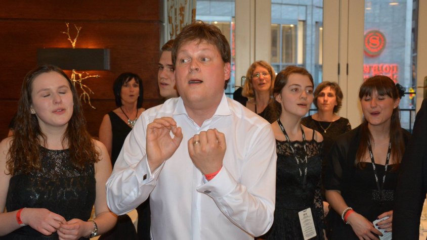 El Cor Vocalmania d'Horb am Neckar i l'Orfeó Enric Morera en concert a l'Ateneu