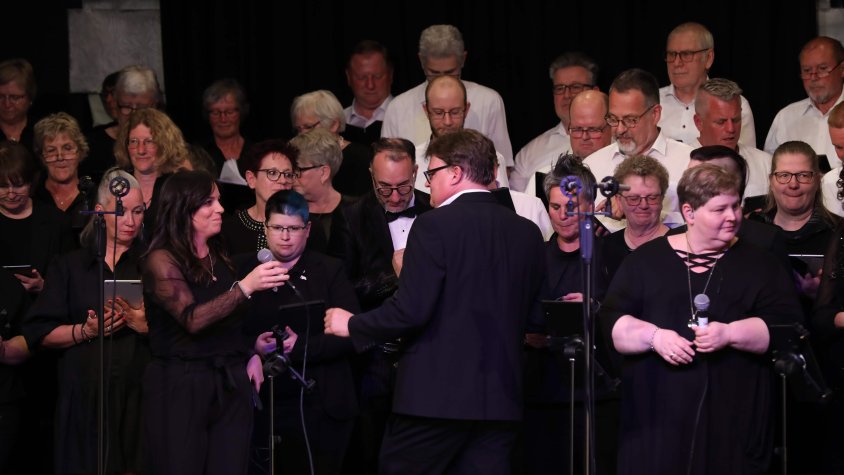 Èxit del concert del cor Vocalmania, amb un final apoteòsic