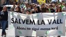 200 persones es manifesten per aturar la urbanització de la Bonaigua
